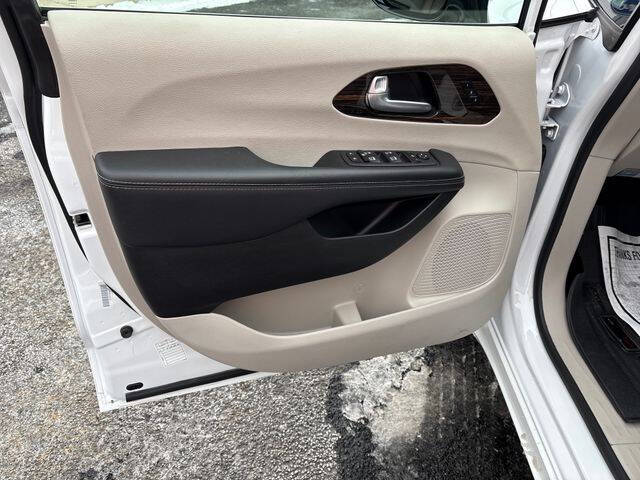 2024 Chrysler Pacifica Limited