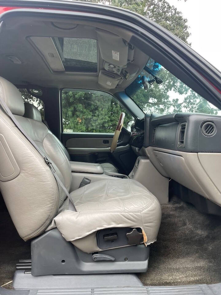 2000 Chevrolet Suburban for sale at Quality Auto Sales in Tacoma, WA