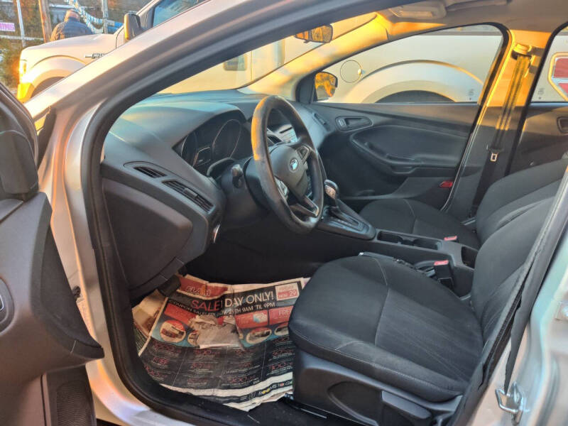 2017 Ford Focus SE