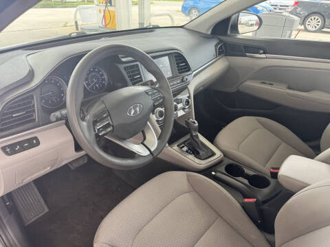 2019 Hyundai Elantra