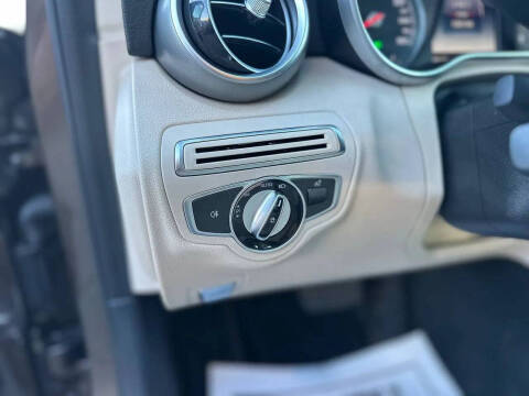 2016 Mercedes-Benz C-Class