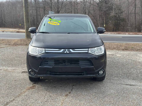 2014 Mitsubishi Outlander SE