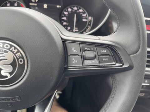 2021 Alfa Romeo Giulia Ti