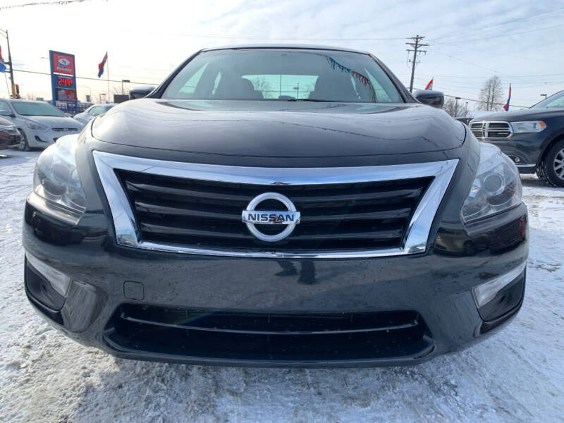 2014 Nissan Altima for sale at Minuteman Auto Sales in Saint Paul MN