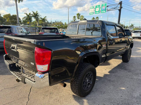2017 Toyota Tacoma SR5 V6