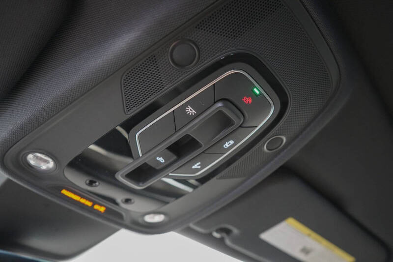 2022 Audi A6 quattro Premium Plus 55 TFSI