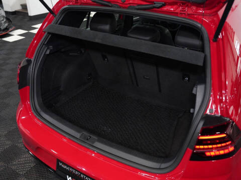 2016 Volkswagen Golf R 4Motion