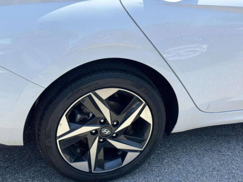2023 Hyundai Elantra