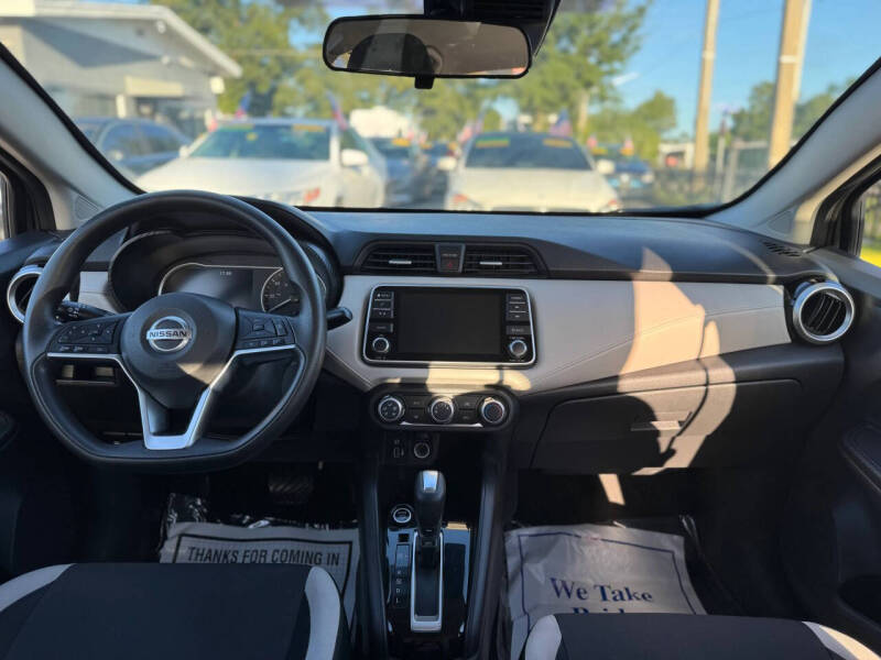 2021 Nissan Versa SV