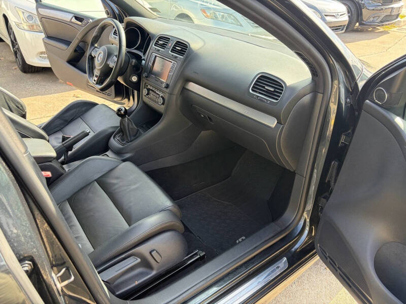 2012 Volkswagen Golf R 4Motion