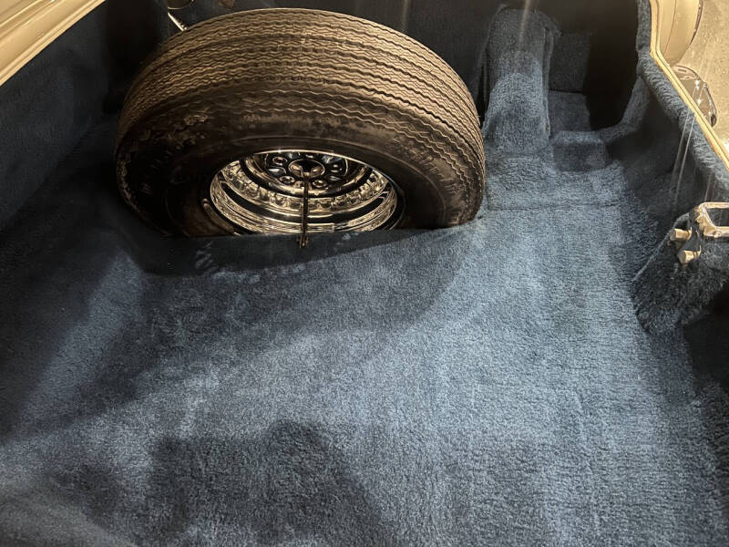 1957 Ford Thunderbird