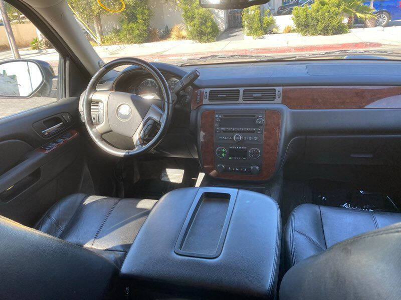 2014 Chevrolet Suburban