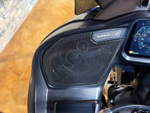 2024 Harley-Davidson Road Glide®