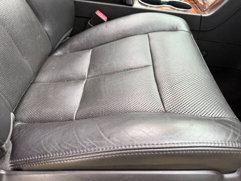 2012 Lincoln Navigator L