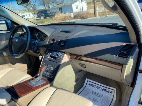 2014 Volvo XC90 3.2 Platinum