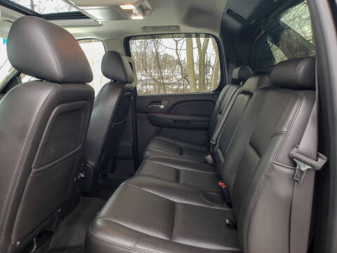 2013 Chevrolet Avalanche LTZ Black Diamond