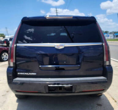 2018 Cadillac Escalade Luxury