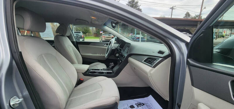 2016 Hyundai Sonata SE
