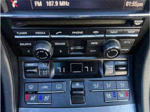 2014 Porsche 911 Carrera 4S