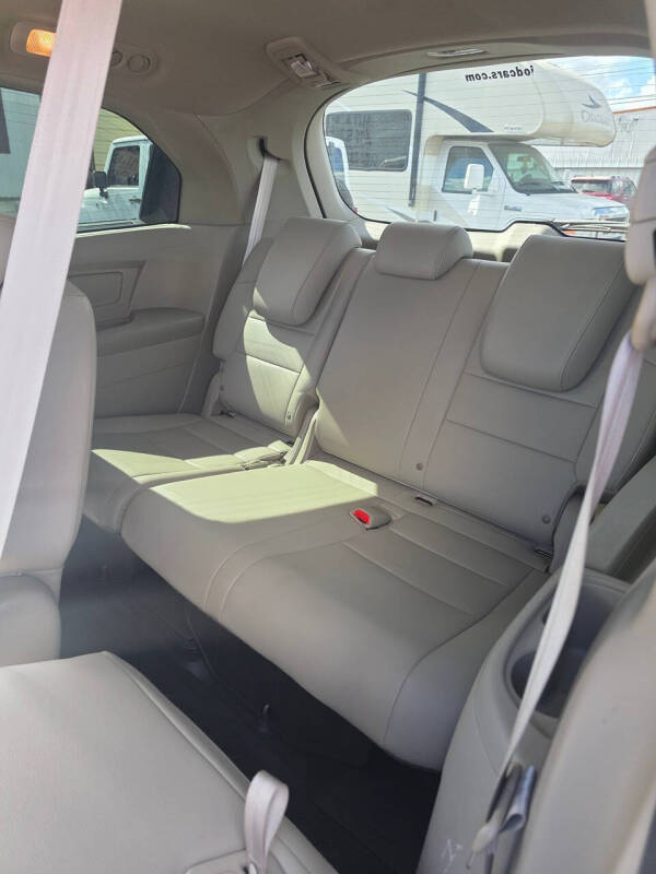 2012 Honda Odyssey EX-L w/DVD