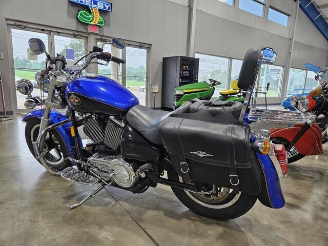 1999 Victory V92