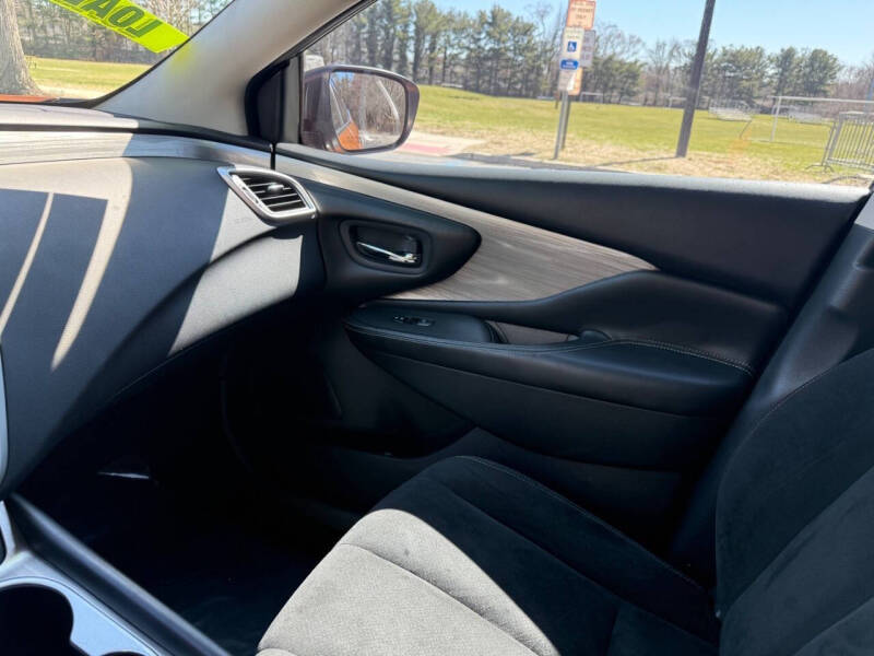 2017 Nissan Murano SV