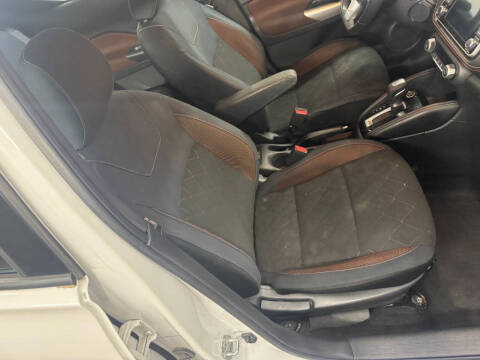 2018 Nissan Kicks SR