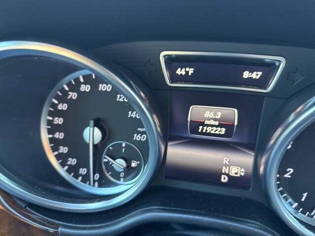 2015 Mercedes-Benz GL-Class GL 550 4MATIC