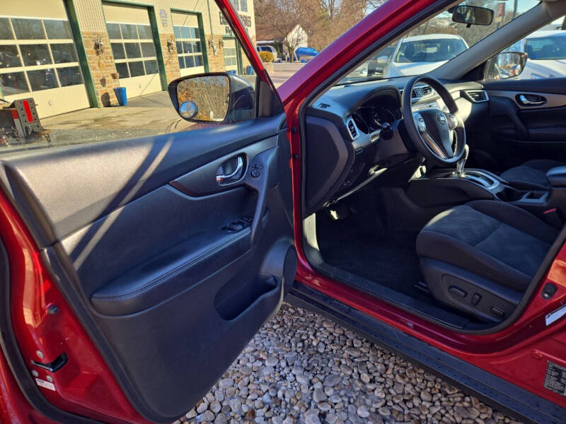 2016 Nissan Rogue SV