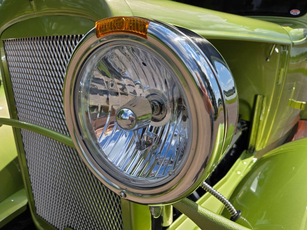 1930 Dodge 5-Window Coupe 22