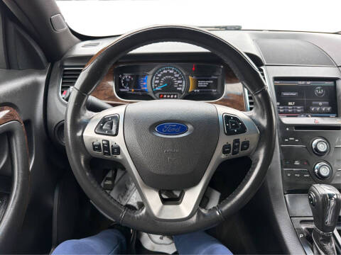 2014 Ford Taurus Limited