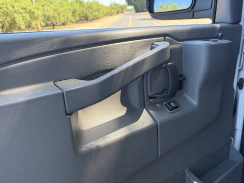 2016 Chevrolet Express LT 3500