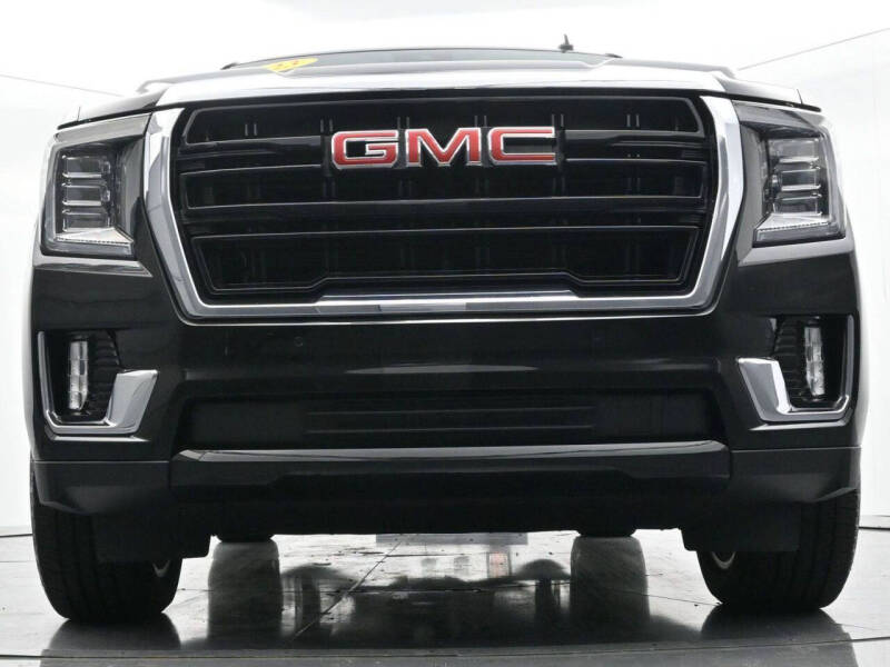 2023 GMC Yukon SLE