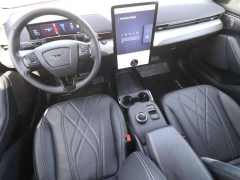 2023 Ford Mustang Mach-E Select