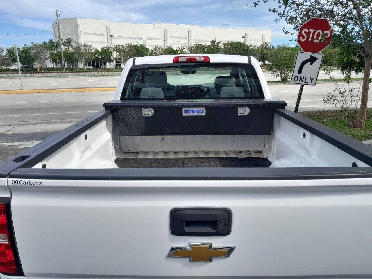 2014 Chevrolet Silverado Pickup - $11,500