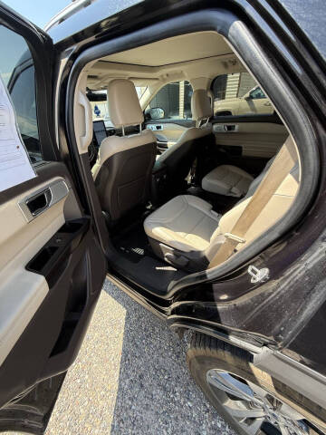 2020 Ford Explorer Platinum
