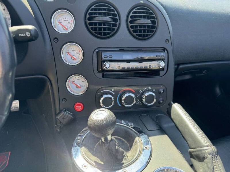 2003 Dodge Viper SRT-10