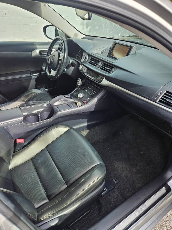 2012 Lexus CT 200h Premium