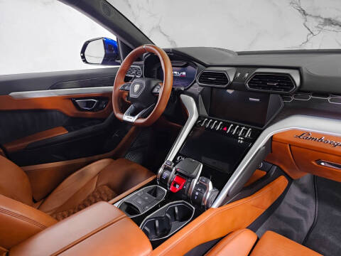 2019 Lamborghini Urus