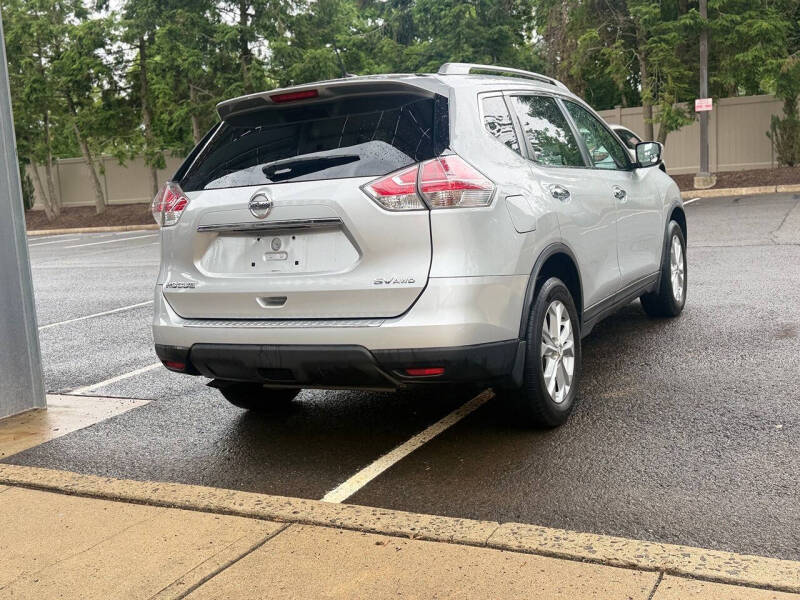 2016 Nissan Rogue SV