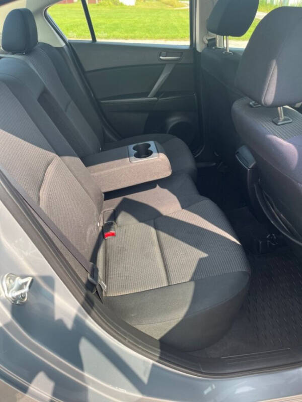 2012 Mazda MAZDA3 i Touring