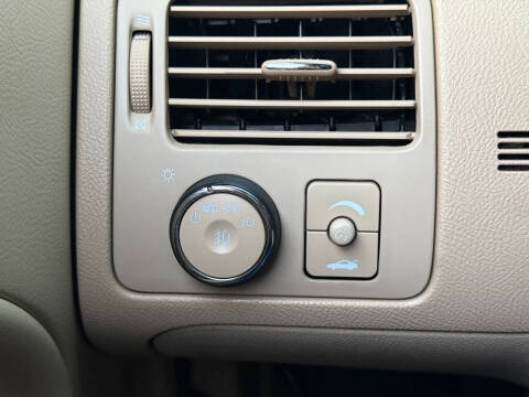 2011 Buick Lucerne CXL