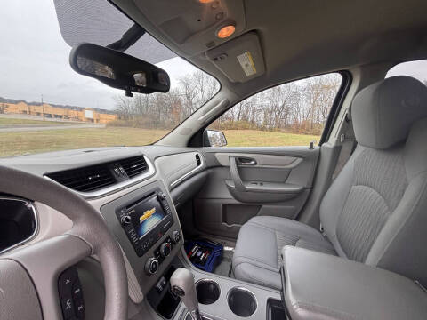 2016 Chevrolet Traverse LS