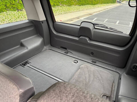 2002 Ford Explorer XLS