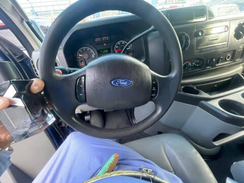 2012 Ford E-Series