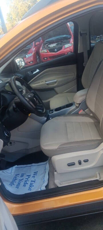 2016 Ford Escape SE