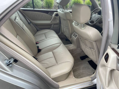 1998 Mercedes-Benz E-Class E 320