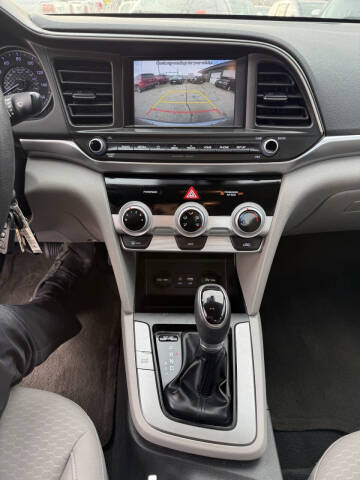 2019 Hyundai Elantra SEL