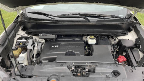 2017 Nissan Pathfinder S
