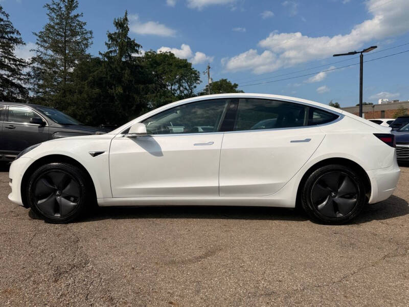 2019 Tesla Model 3 Standard Range Plus